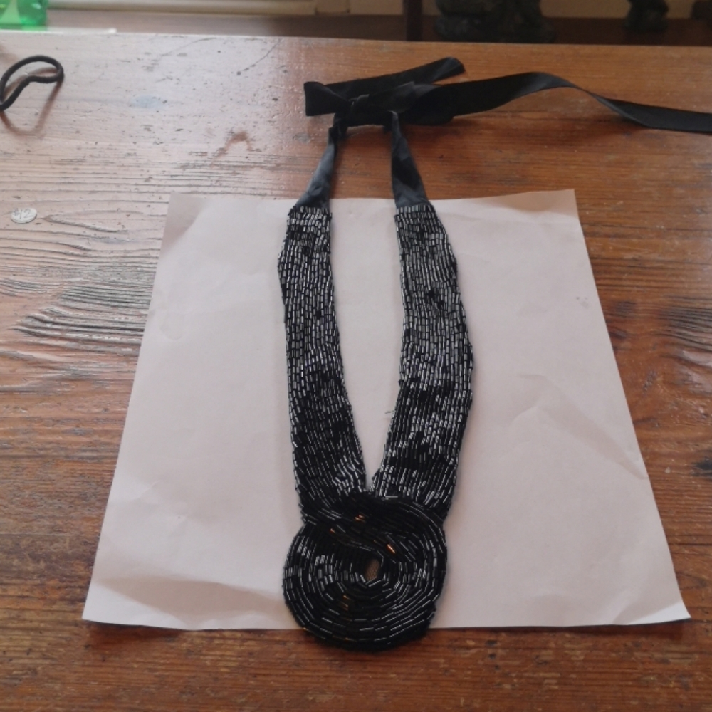 Necklace - Picture 1 of 1
